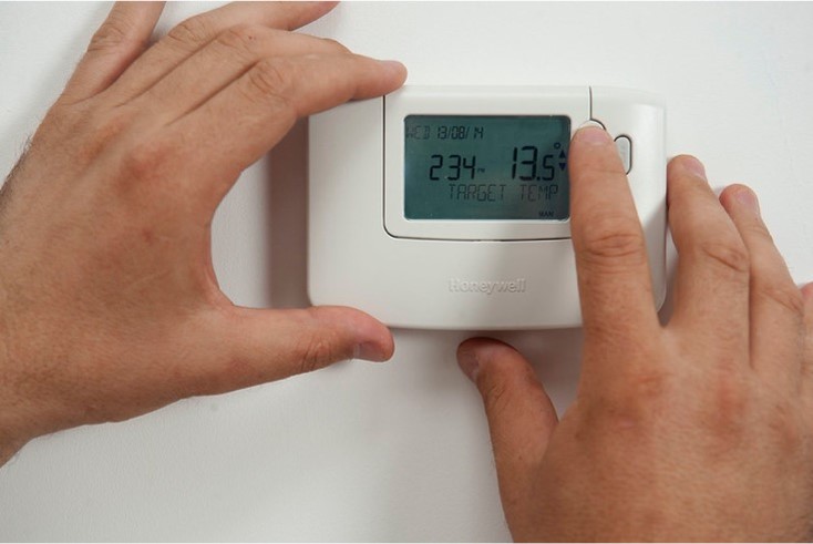 Zet de thermostaat als u overdag thuis bent op 19 graden.